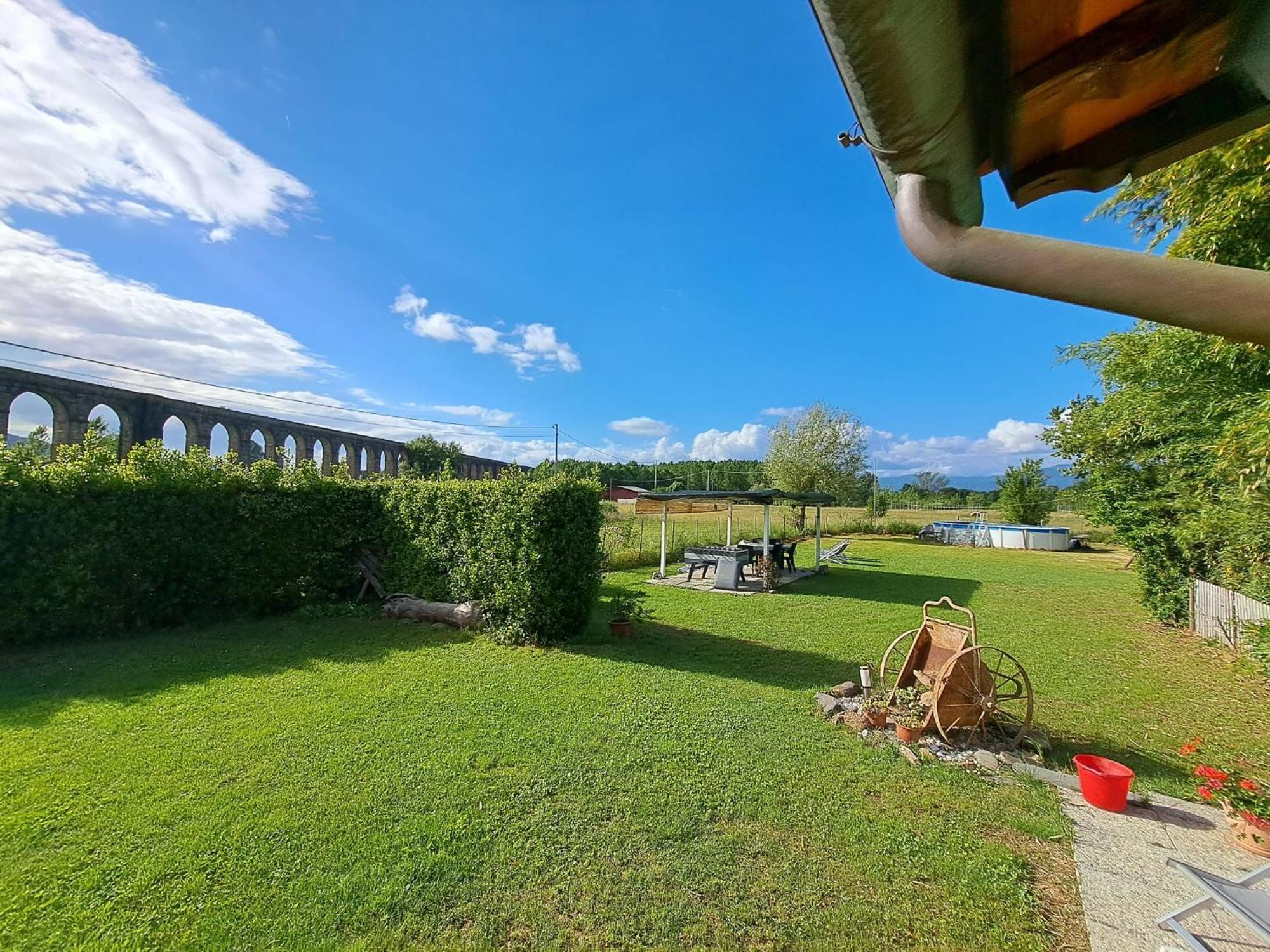 Residence Villa Ungaretti Lucca Bagian luar foto